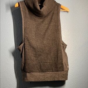 ALO Yoga gray  Sleeveless Top